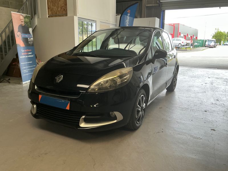 Renault Scenic 1.5 dCi — 1/8