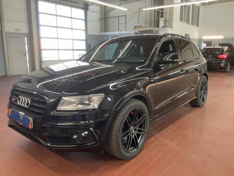 Audi SQ5 3.0 V6 TDI — 1/8