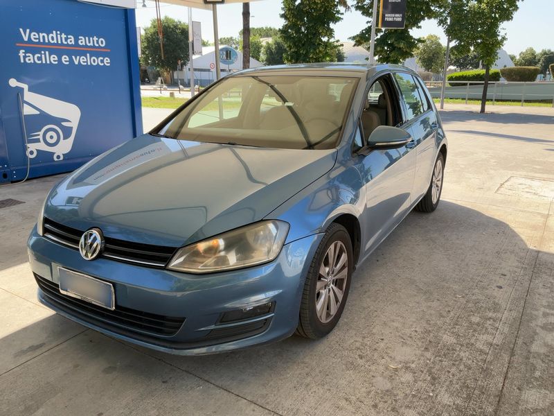 Volkswagen Golf VII 1.6 TDI — 1/8