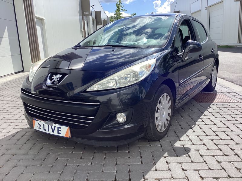 Peugeot 207 1.6 HDi — 1/8