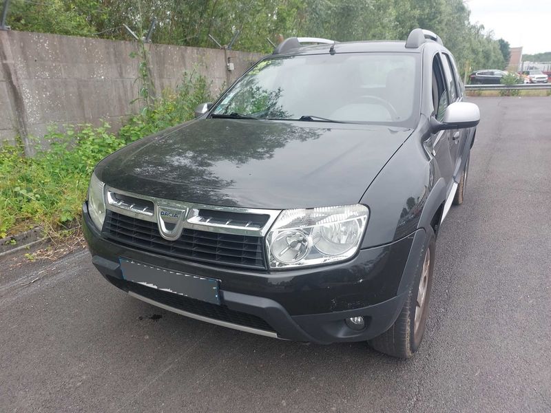 Dacia Duster 1.5 dCi — фото 1