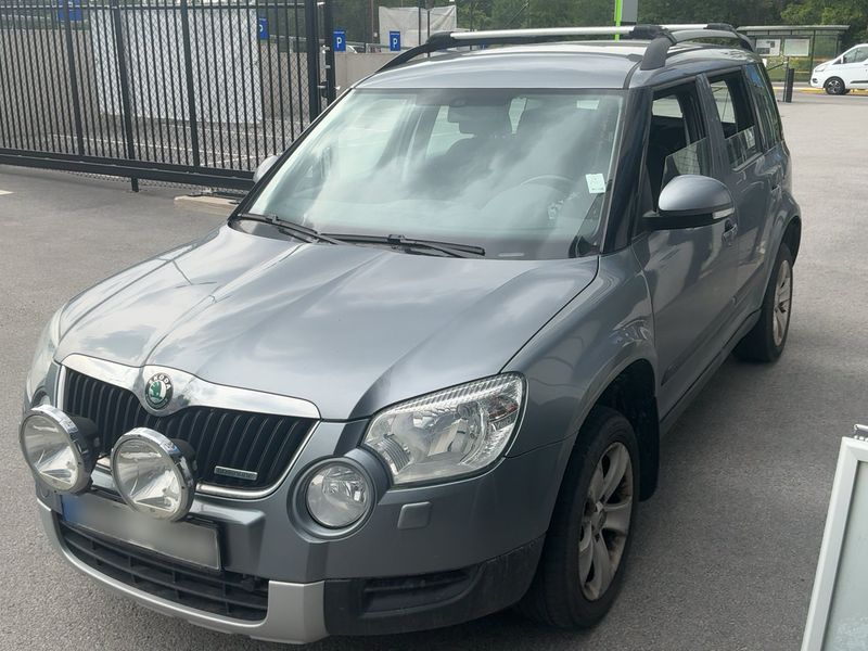 Skoda Yeti 1.6 TDI — 1/8