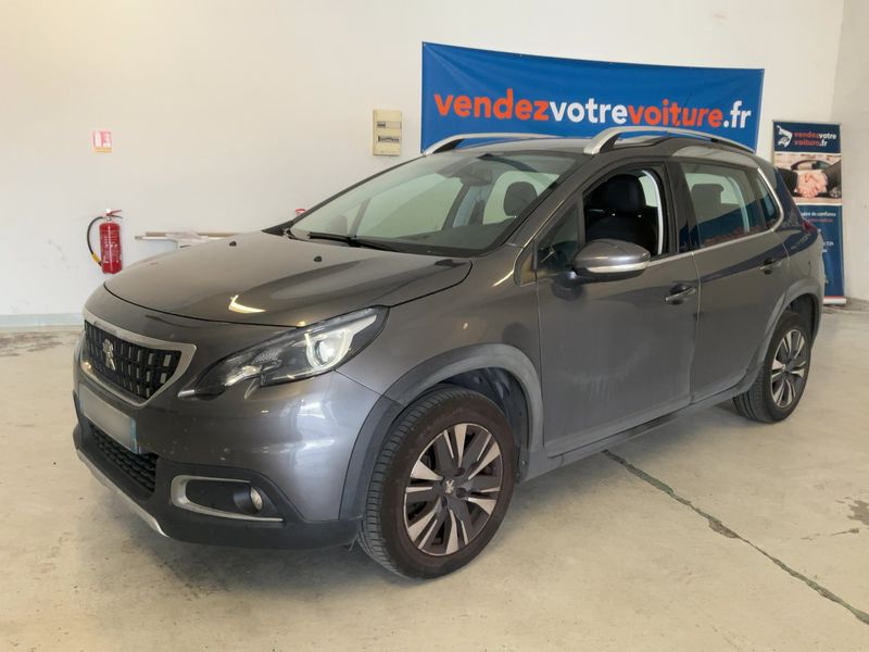 Peugeot 2008 1.2 PureTech — 1/8