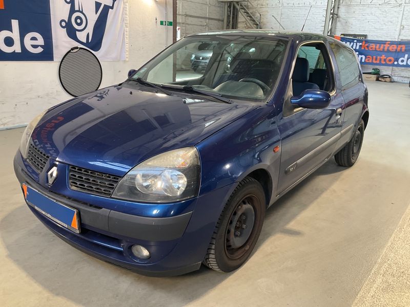Renault Clio 1.2 — фото 1