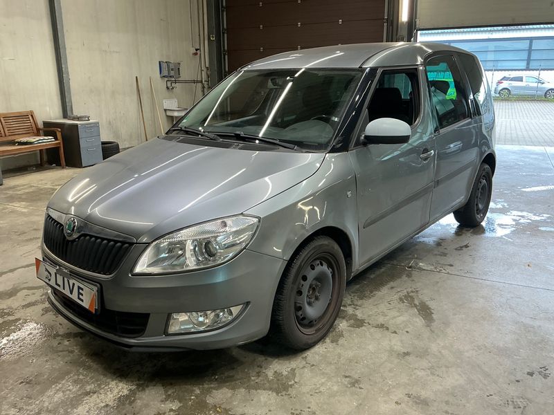 Skoda Roomster 1.2 TSI — 1/8