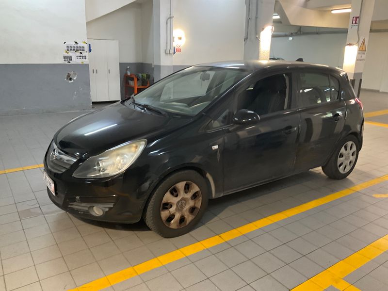 Opel Corsa 1.2 LPG — 1/8