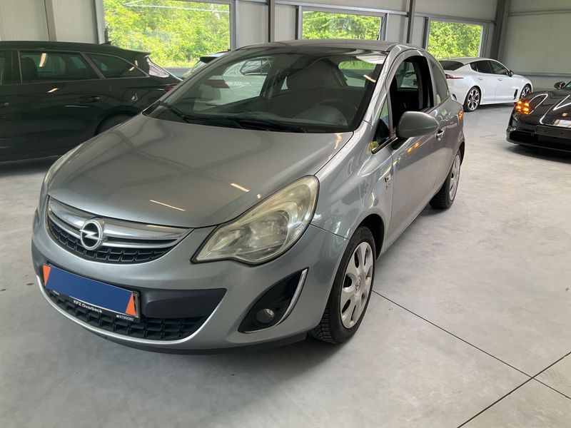 Opel Corsa 1.2 — фото 1