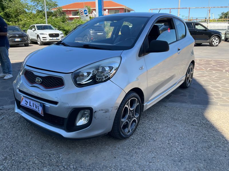 Kia Picanto 1.0 — фото 1