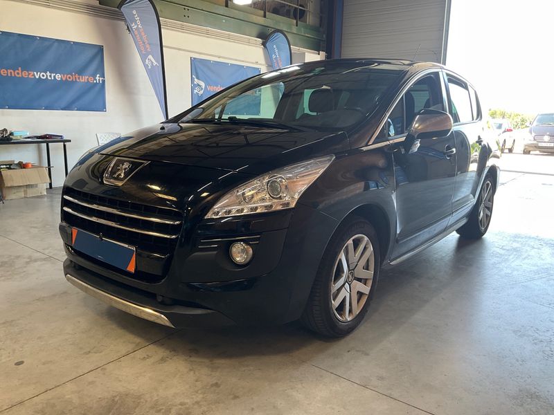Peugeot 3008 2.0 HDi Hybrid4 — 1/8