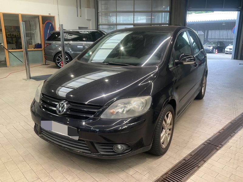 Volkswagen Golf V Plus 1.6 — 1/8