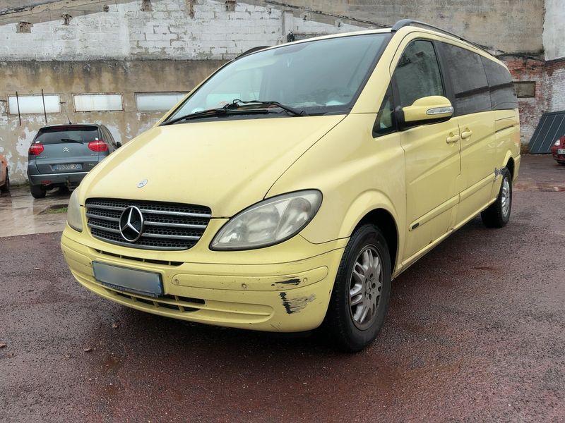 Mercedes-Benz Viano 2.1 CDI — 1/8