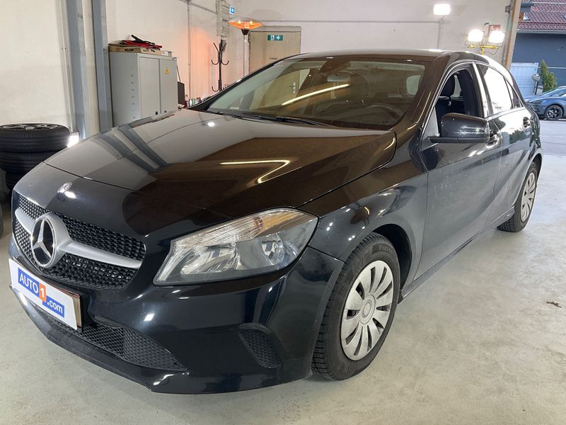 Mercedes-Benz A-Klasse A 160 — 1/8