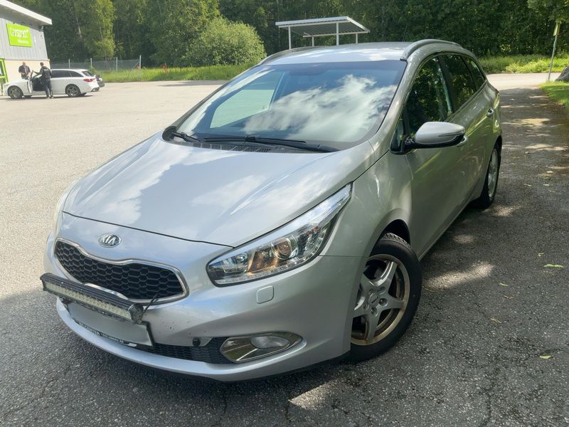 Kia cee'd 1.6 GDI — 1/8