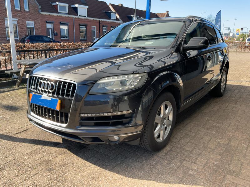 Audi Q7 3.0 V6 TFSI — фото 1