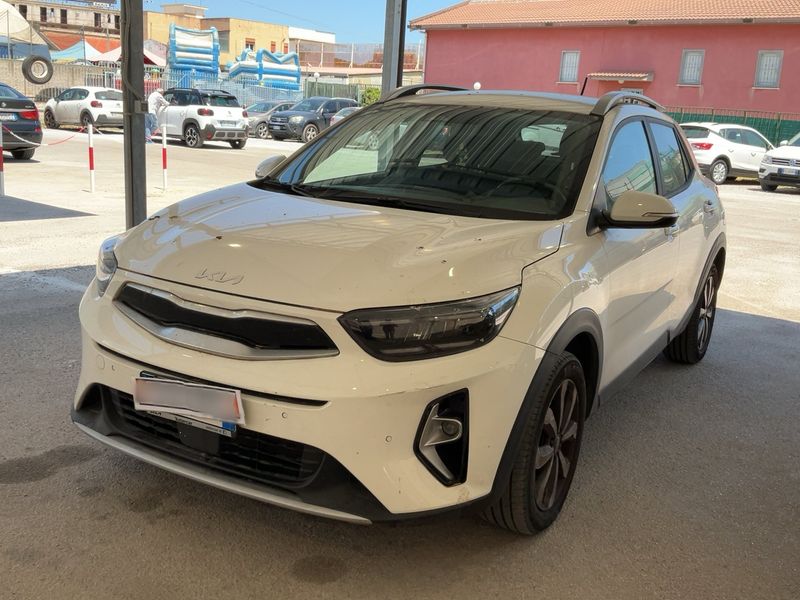 Kia Stonic 1.2 LPG — 1/8