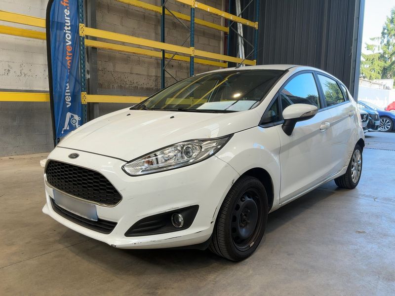 Ford Fiesta 1.0 EcoBoost — фото 1
