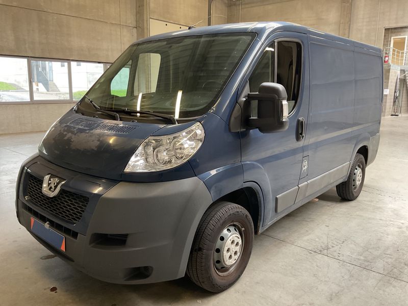 Peugeot Boxer 2.2 HDi — 1/8