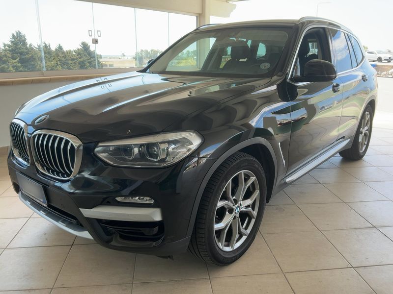 BMW X3 xDrive 20d — фото 1