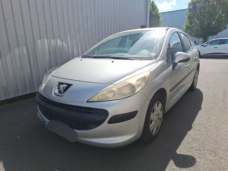 Peugeot 207 1.4 HDi — 1/8