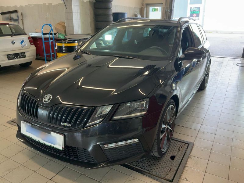Skoda Octavia 2.0 TDI — фото 1