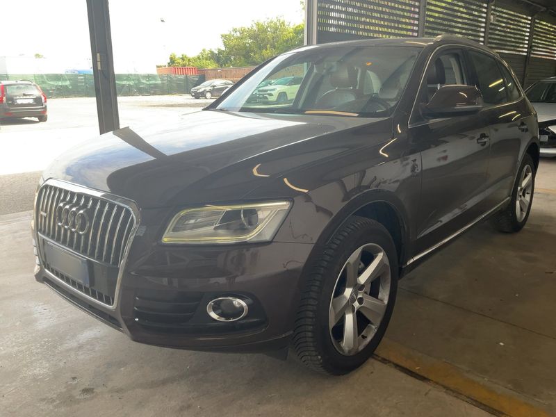 Audi Q5 2.0 TFSI — 1/8
