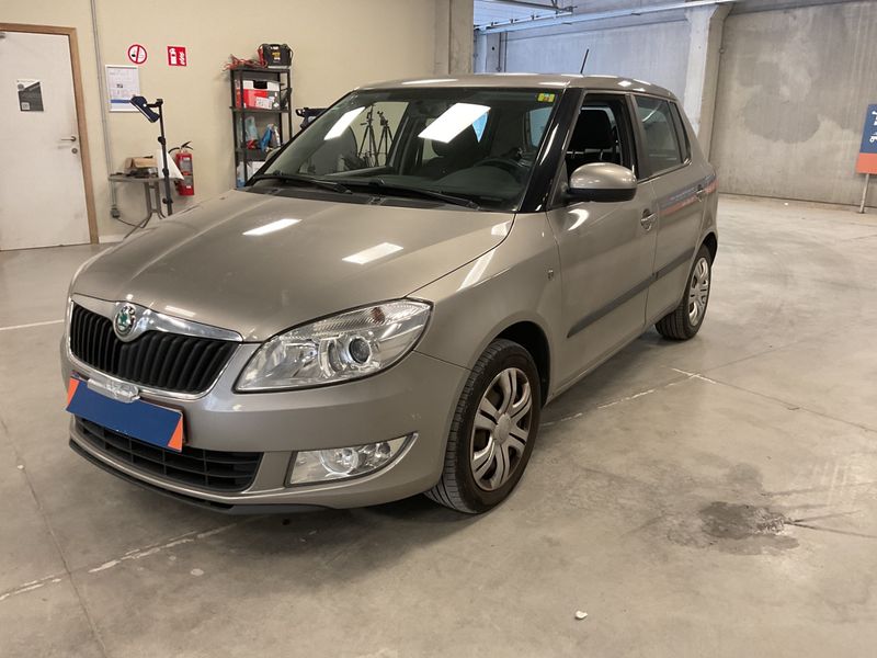 Skoda Fabia 1.2 TDI — 1/8