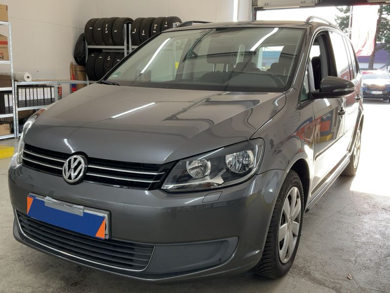 Volkswagen Touran 1.4 TSI — 1/8