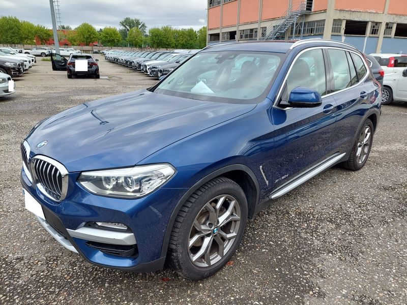 BMW X3 xDrive 20d — фото 1