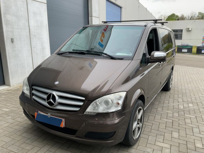 Mercedes-Benz Viano 2.1 CDI — 1/8