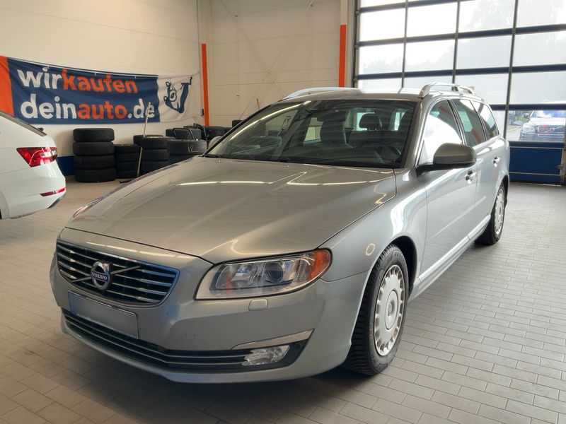 Volvo V70 2.4 D5 — 1/8