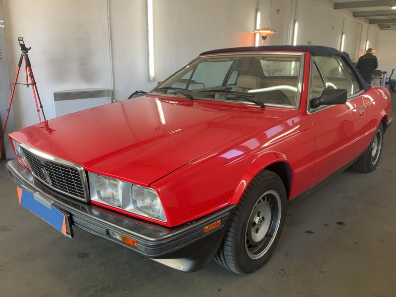 Maserati 4200 Spyder 4.2 V8 — 1/8