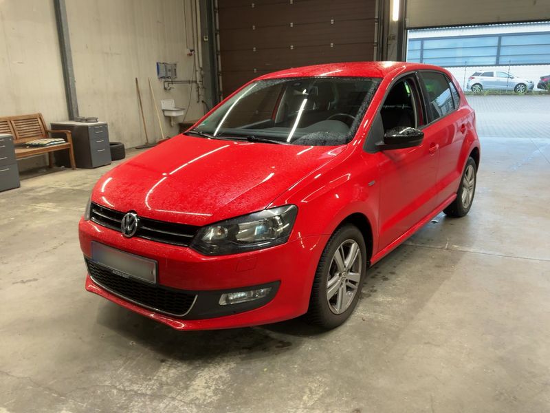 Volkswagen Polo 1.4 FSI — 1/8