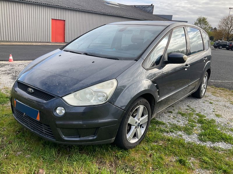 Ford S-Max 2.0 TDCi — фото 1