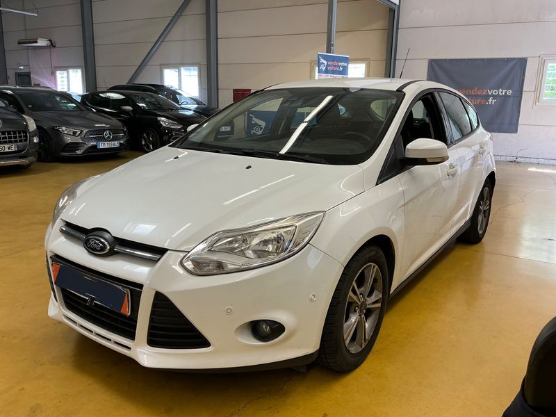 Ford Focus 1.0 EcoBoost — фото 1