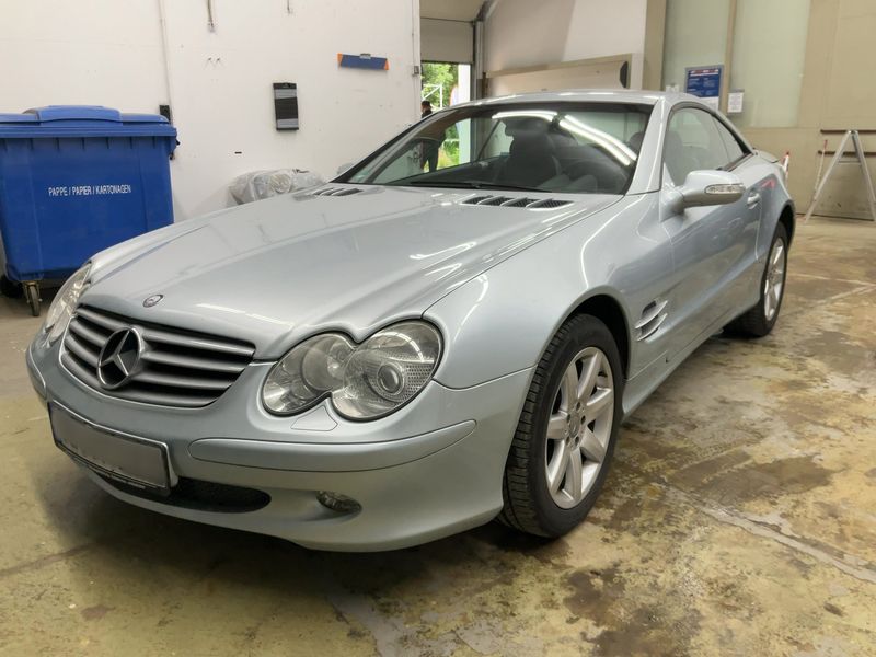 Mercedes-Benz SL-Klasse SL 350 — 1/8