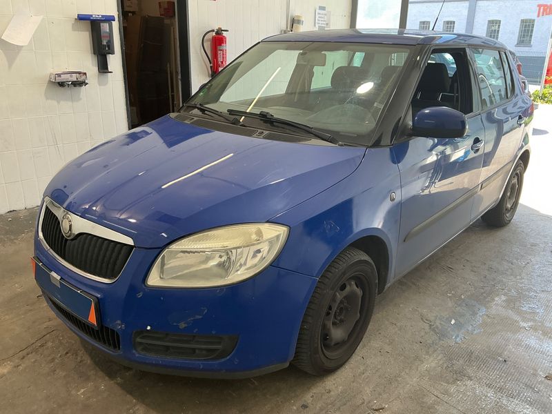 Skoda Fabia 1.2 — фото 1