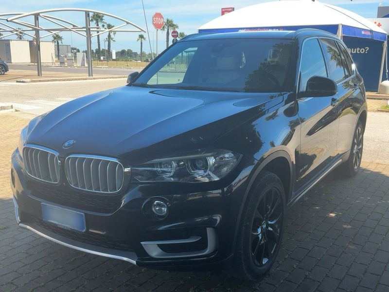 BMW X5 xDrive 25d — фото 1