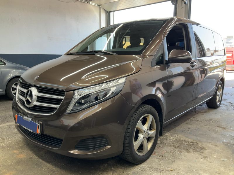 Mercedes-Benz V-Klasse V 220 d — 1/8