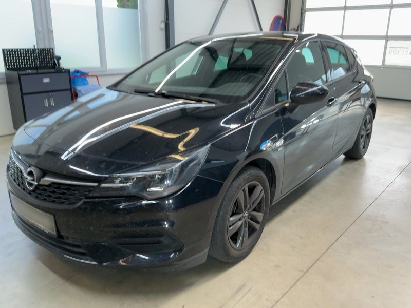 Opel Astra 1.2 Turbo — 1/8