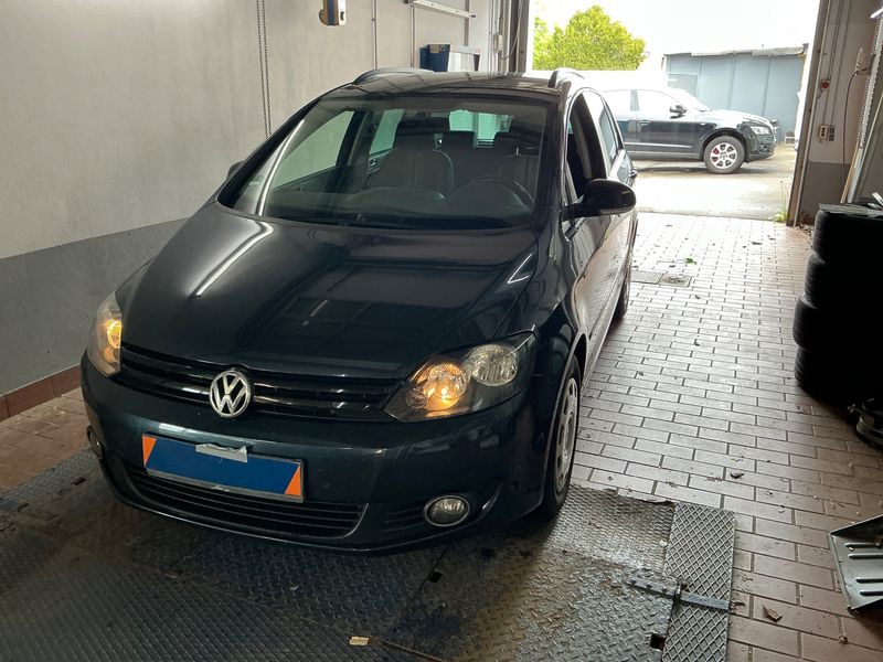 Volkswagen Golf VI Plus 1.4 TSI — фото 1