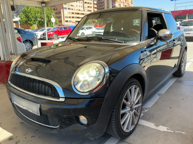 MINI MINI Cooper S — 1/8
