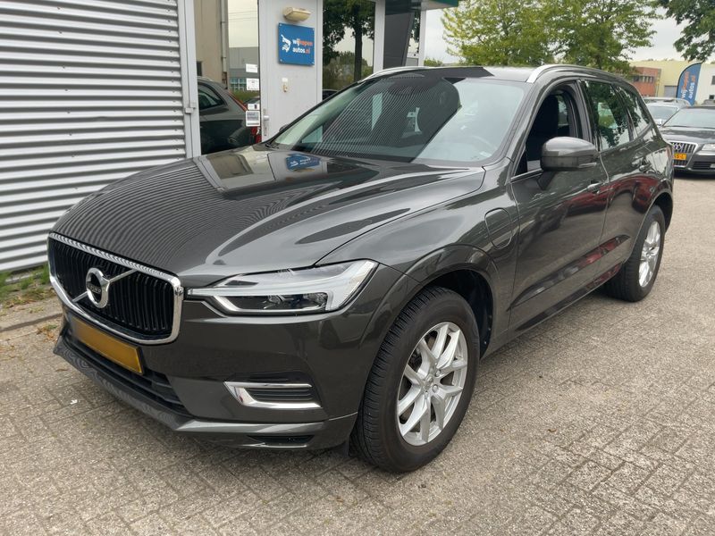 Volvo XC60 2.0 T8 Plug-in Hybrid — 1/8