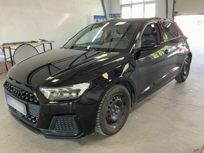 Audi A1 Sportback 25 TFSI — 1/8