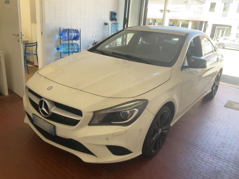 Mercedes-Benz CLA-Klasse CLA 200 d — фото 1