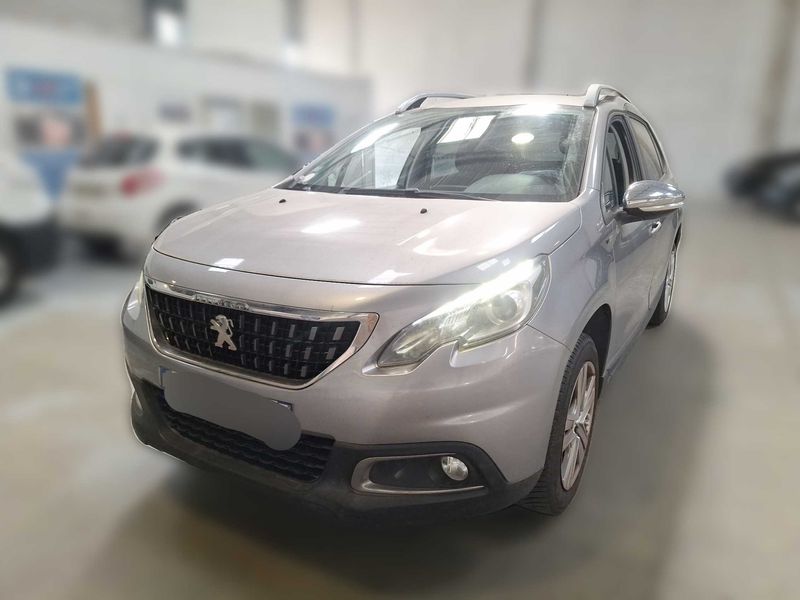 Peugeot 2008 1.2 VTi — 1/8