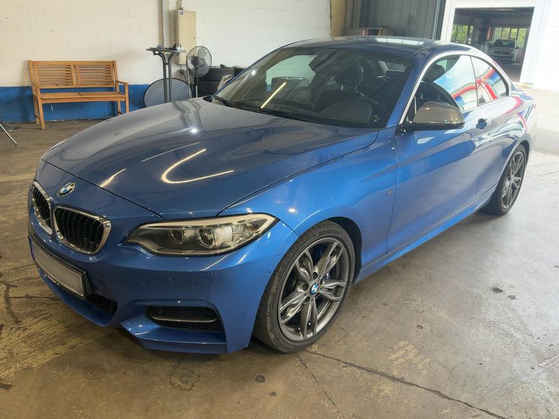 BMW 2er M235i — 1/8