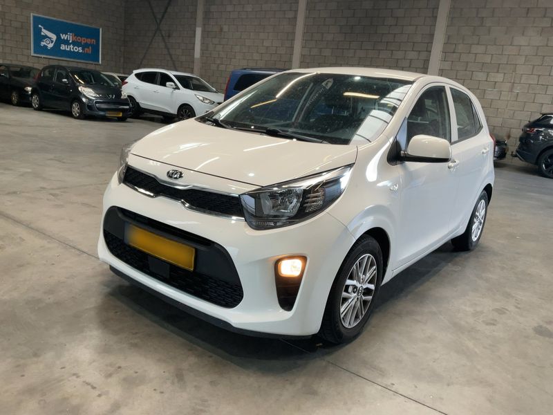 Kia Picanto 1.0 — 1/8