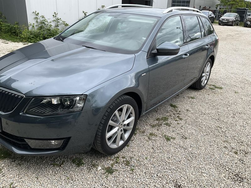 Skoda Octavia 1.6 TDI — 1/8