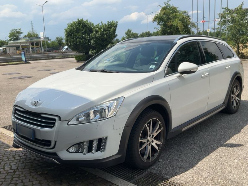 Peugeot 508 2.0 HDi Hybrid4 — 1/8