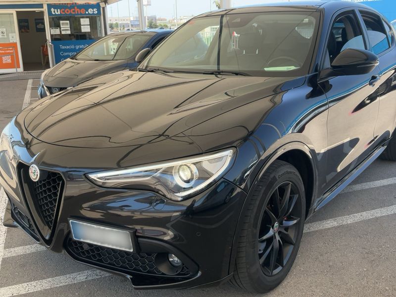 Alfa Romeo Stelvio 2.2 JTDM — 1/8